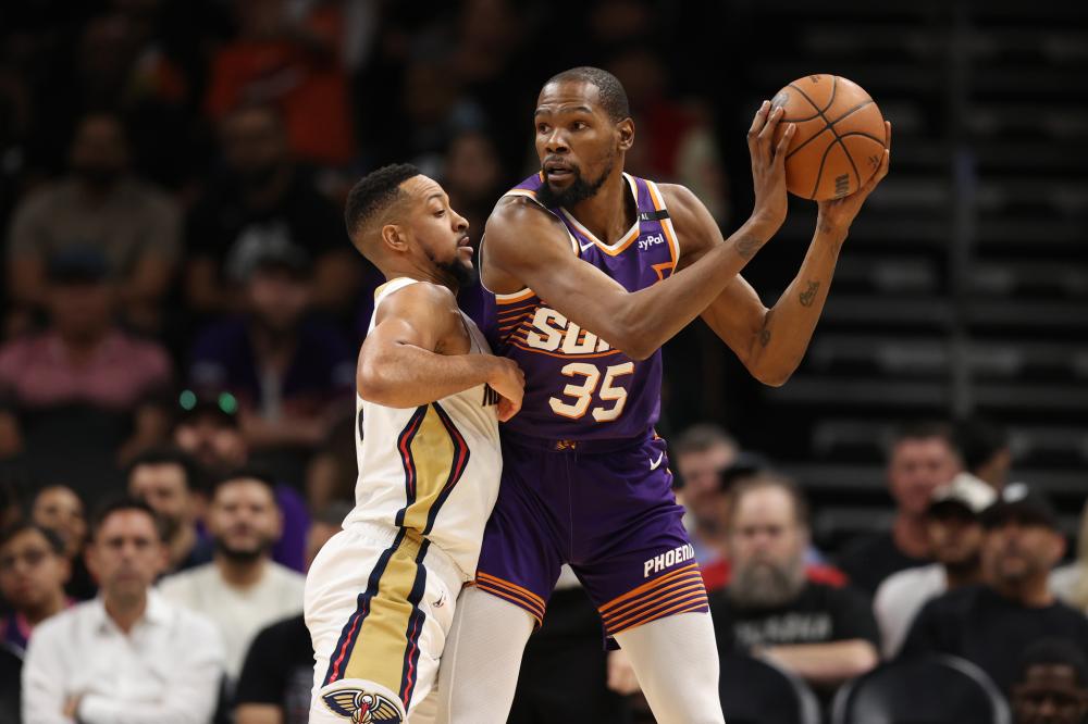 多名球员和 多名球员和