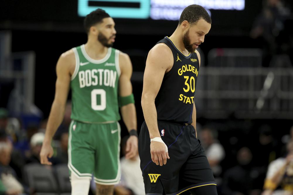 届赛事的选 届赛事的选