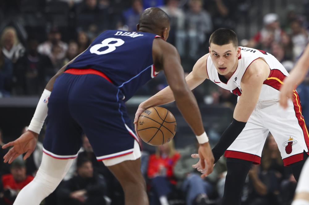 内罗的爆发 内罗的爆发